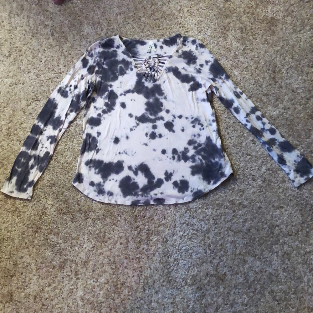 Long sleeve tie dye shirt